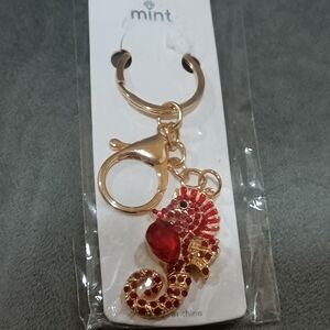 MINT GOLD COLOR RED SEAHORSE KEYCHAIN NEW SEALED